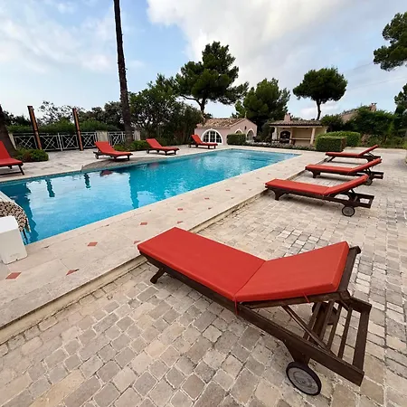 Oda ve Kahvaltı Domaine De Joce - Piscine & Vue *